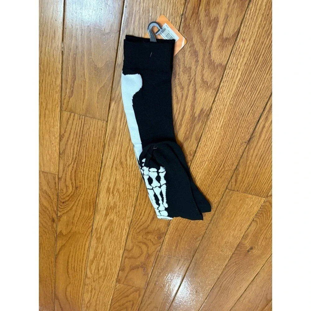 Happy Halloween Skeleton Bone Knee‎ High Socks Black White Shoe Size 4-10 NWT